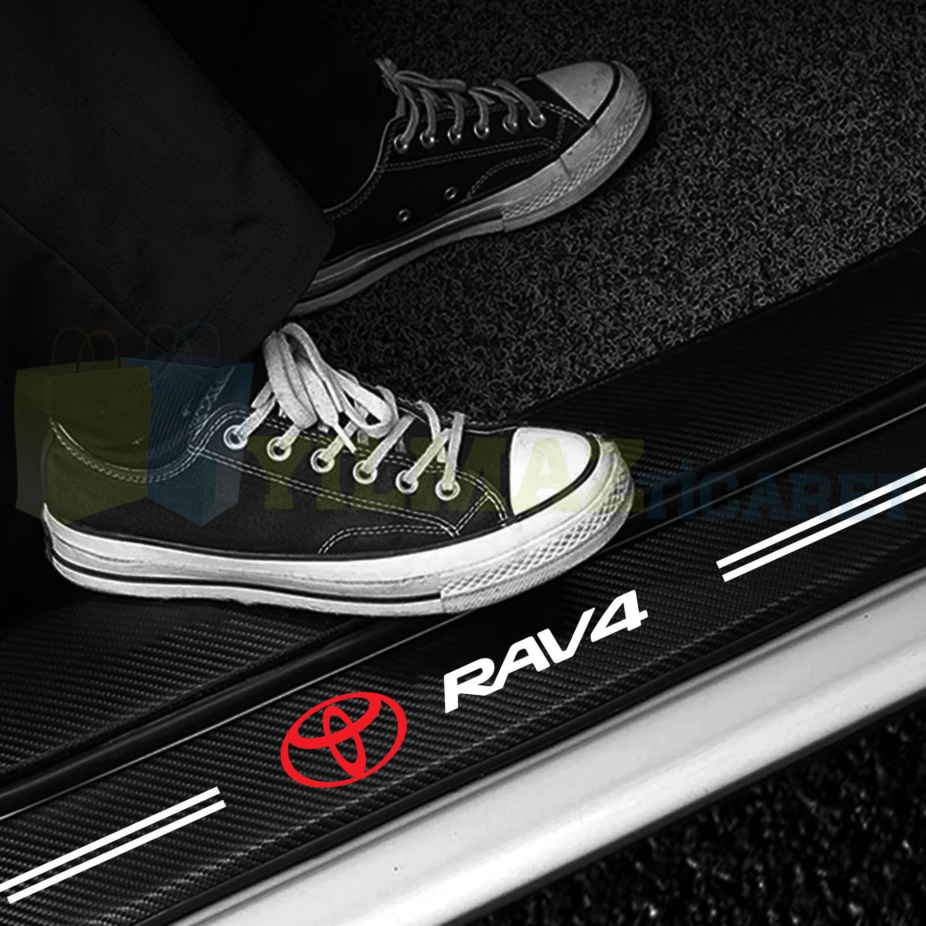 Toyota Rav4 Logo Karbon Kapı Eşiği Koruma Araba Etiket Oto Sticker Yapıştırma 4 Parça